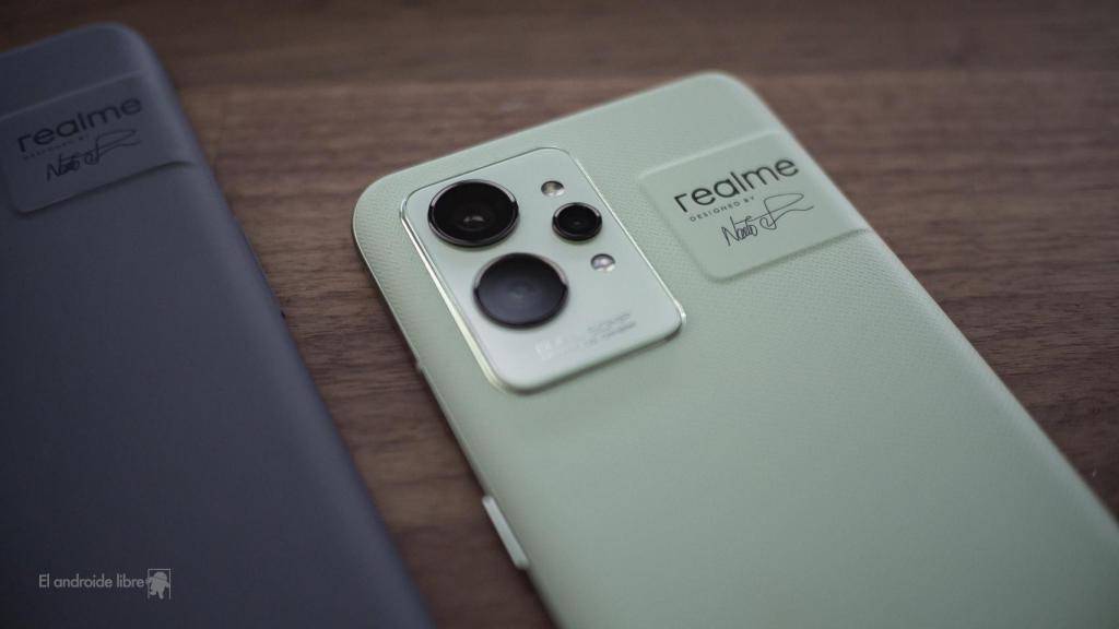 Realme GT 2 Pro por detrás