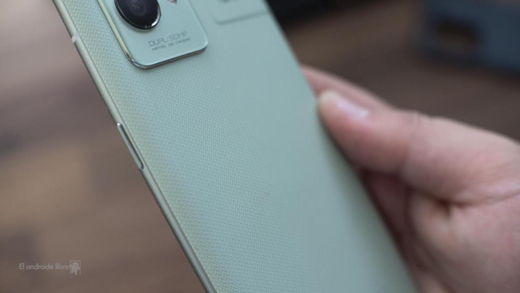 Tacto del realme GT 2 Pro