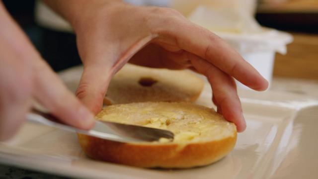 ¿Untar o huntar? ¿Cómo se escribe?