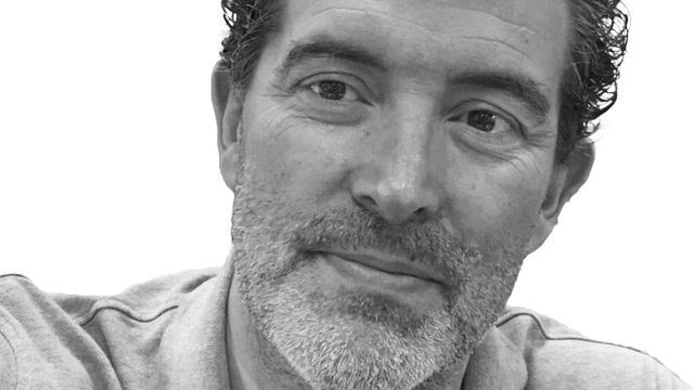 Julián Quirós. Foto: Ars Poética