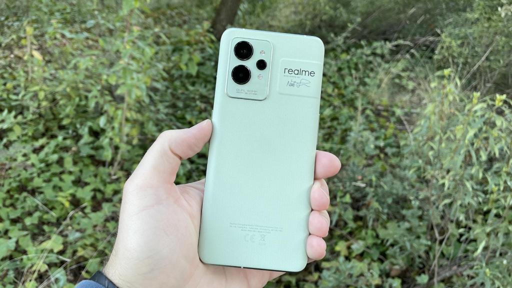 realme GT 2 Pro.