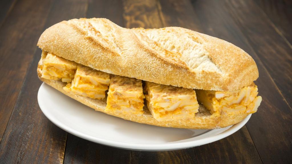 Bocadillos de tortilla de patata.