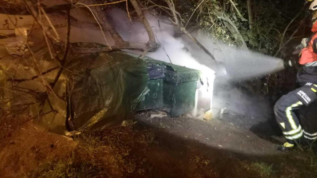 Imagen aportada por Pacma de las casas refugios de los gatos en Salamanca calcinadas