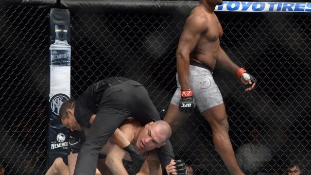Caín Velásquez, tras perder ante Francis Ngannou en la UFC