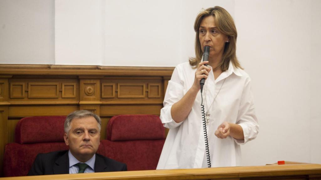 La política guadalajareña Ana Guarinos en las Cortes de Castilla-La Mancha.
