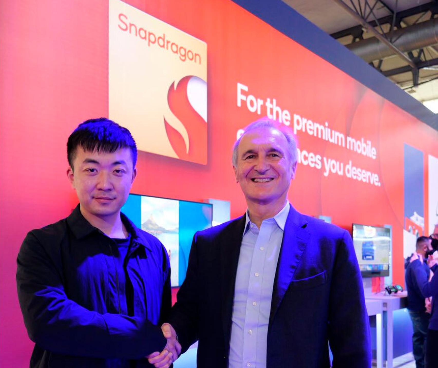 Carl Pei (Nothing) y Enrico Salvatori (Qualcomm)