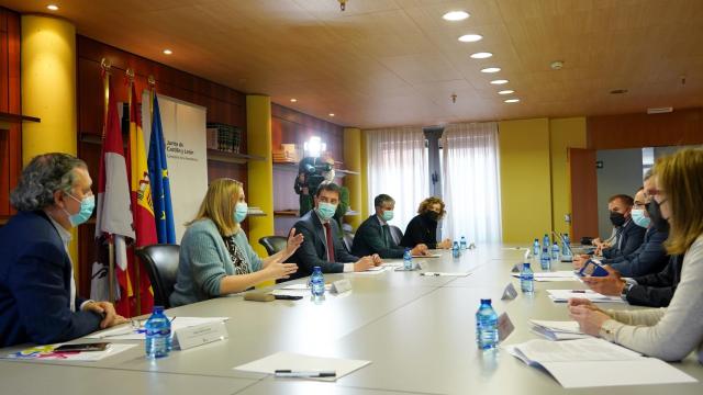 Ibáñez e Isabel Blanco en la reunión de este miércoles