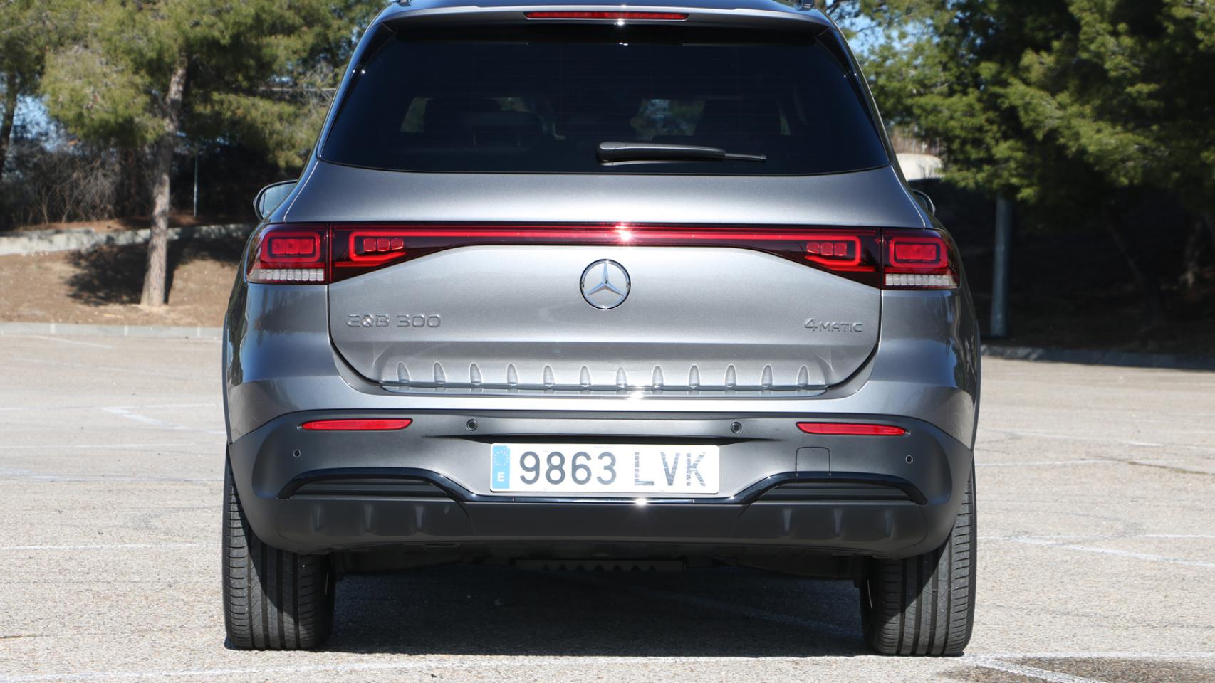 Mercedes EQB 300