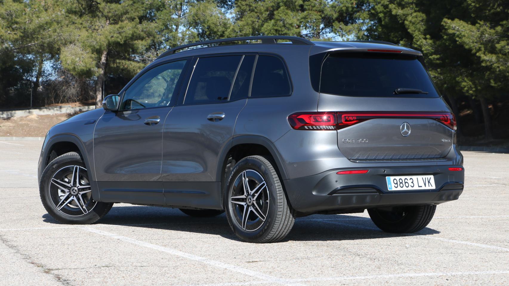 Mercedes EQB 300: todas las fotos de este SUV eléctrico de hasta sietre plazas