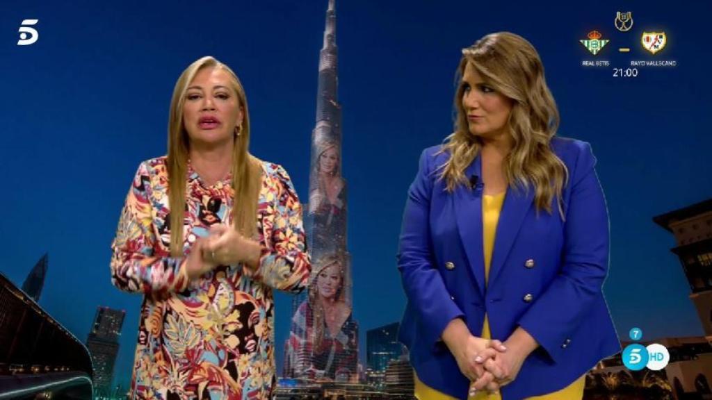 Carlota Corredera presentando el espacio 'Sálvame' este jueves 3 de marzo junto a Belén Esteban.