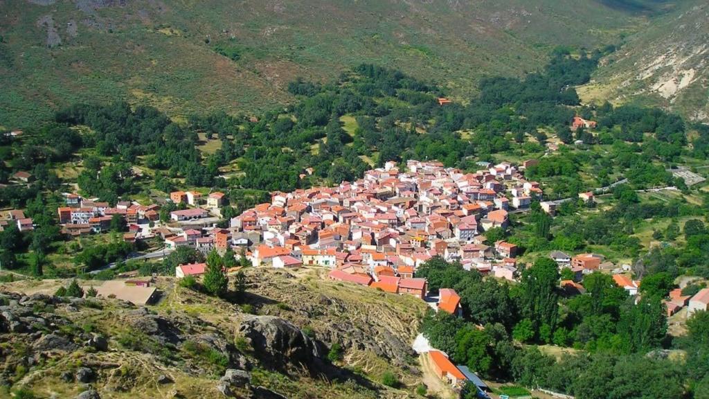 Navalacruz