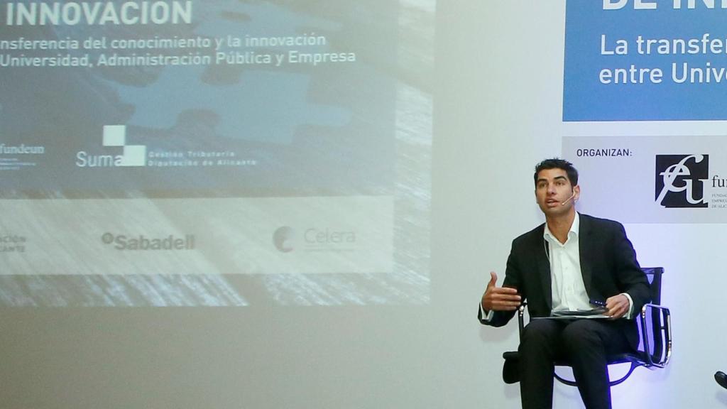 La Audiencia de Alicante absuelve al exdirector de SUMA Manuel Bonilla.