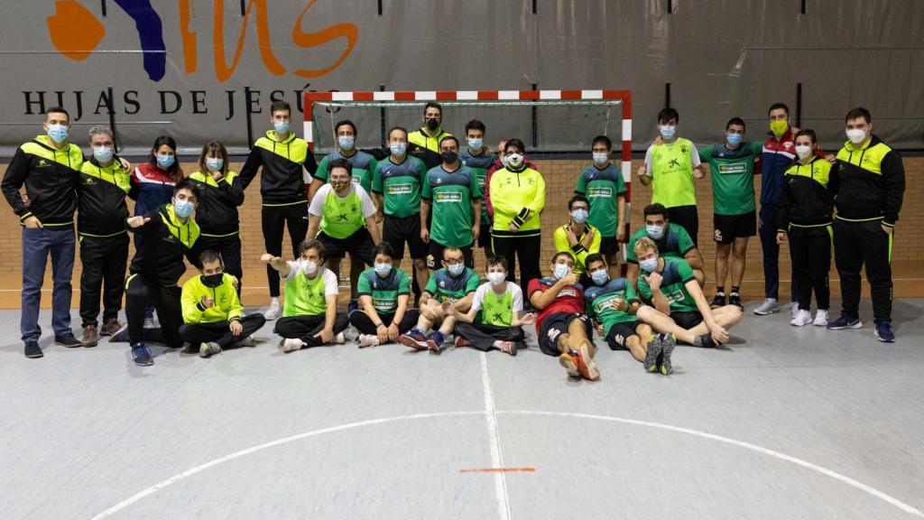 El equipo de Inclusport que se enfrentó en un amistoso al BM Zamora