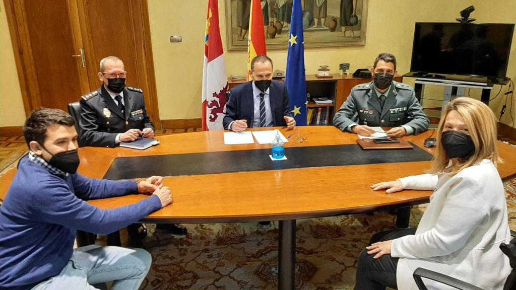 La Subdelegación del Gobierno en Zamora ha celebrado una reunión de coordinación con el Ayuntamiento de Morales del Vino, Policía Nacional y Guardia Civil