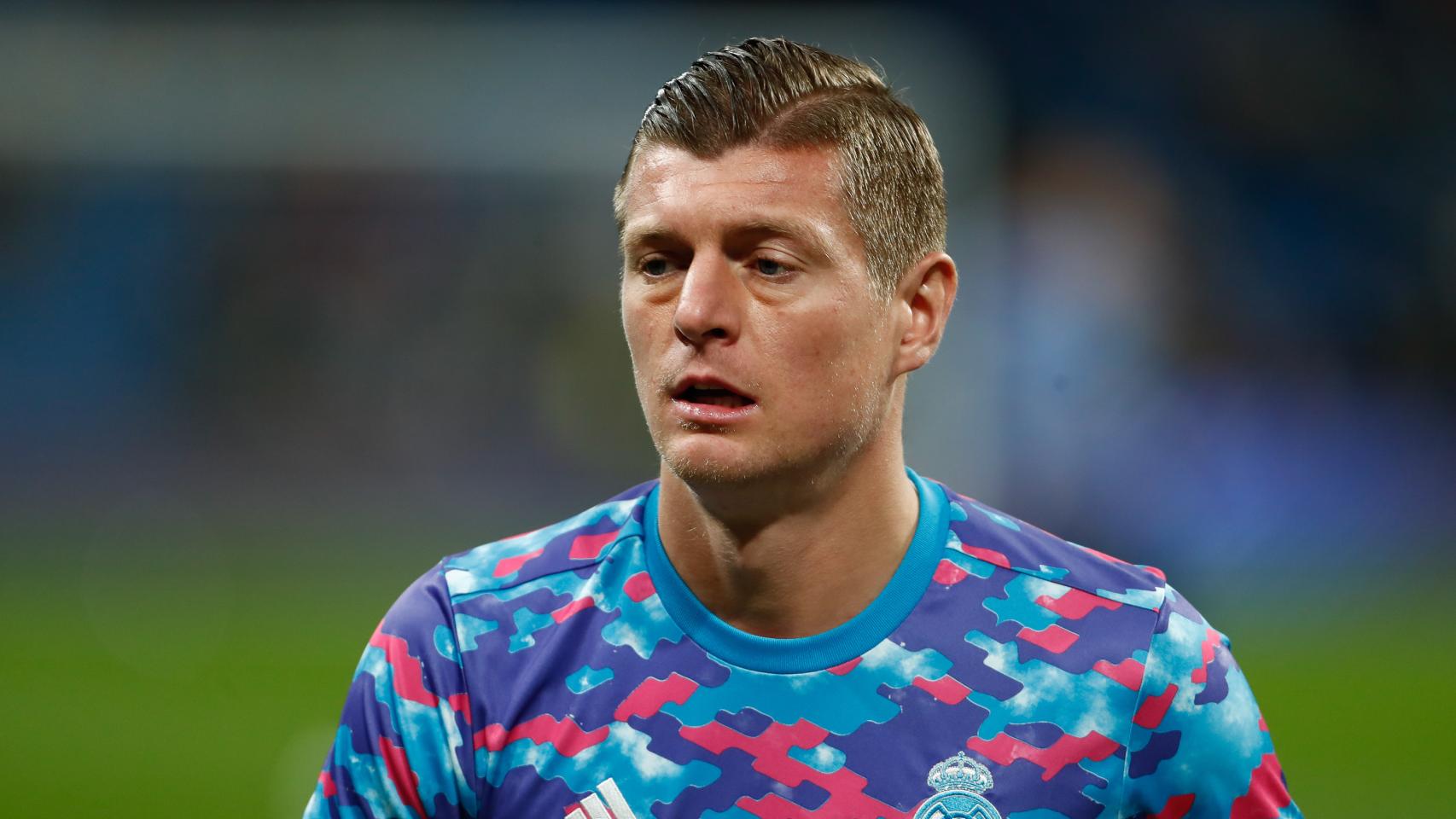 Toni Kroos, durante un calentamiento.