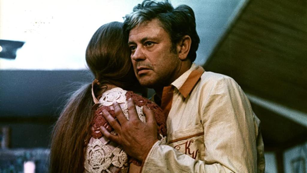 Donatas Banionis y Natalya Bondarchuk en la versión de 'Solaris' dirigida por Andrèi Tarkovsky