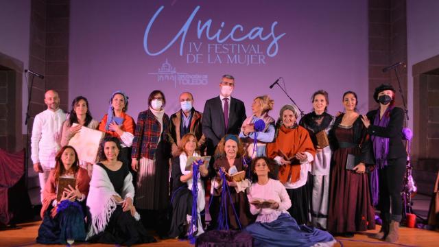 Oropesa acogió este viernes la gala inaugural del Festival Únicas.
