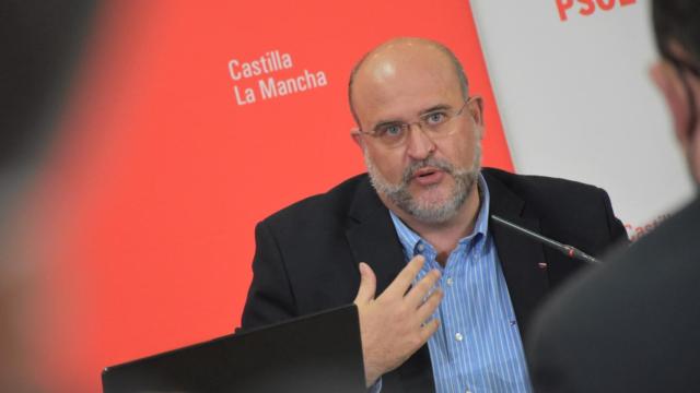 José Luis Martínez Guijarro, este sábado en Saelices (Cuenca). Fotos: PSOE.