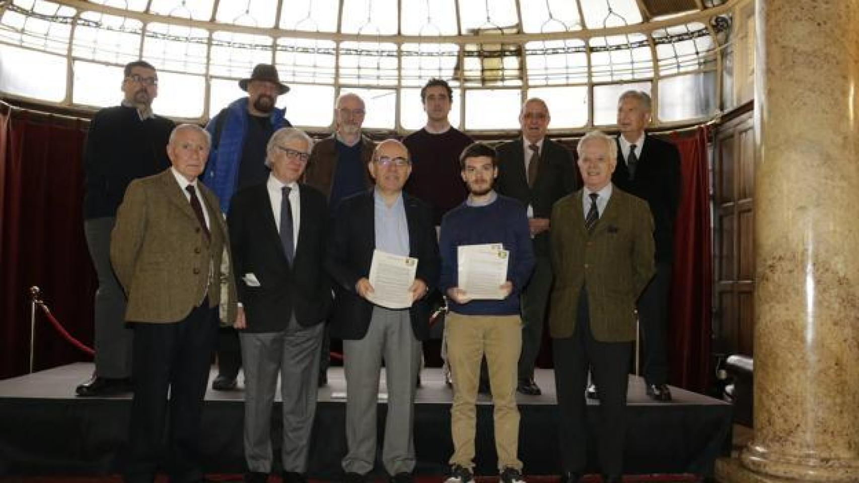 Los promotores de la plataforma constitucionalista 'Foruk Orain' (Fueros ahora), en Bilbao.