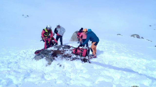 Rescate en el descenso al Pozo de las Lomas