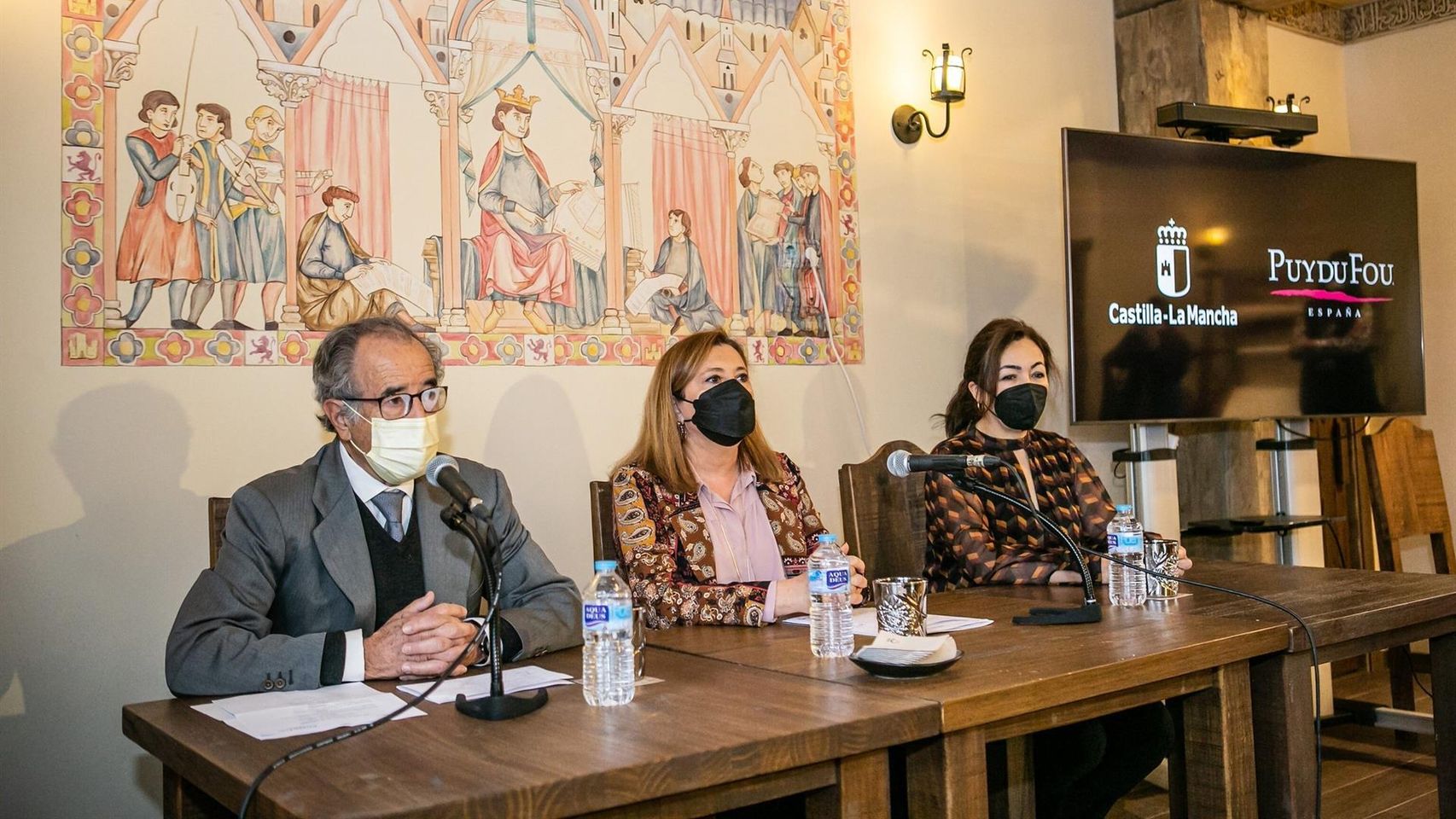 Jesús Sainz, Rosa Ana Rodríguez y Marián Marchante, de izquierda a derecha.