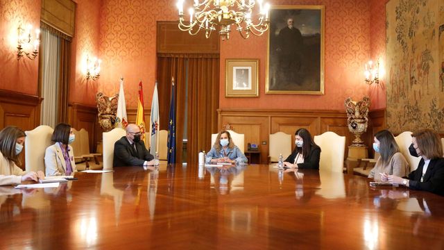 Firma de las bases para la creación de la Pontevedra Provincia Film Comission.