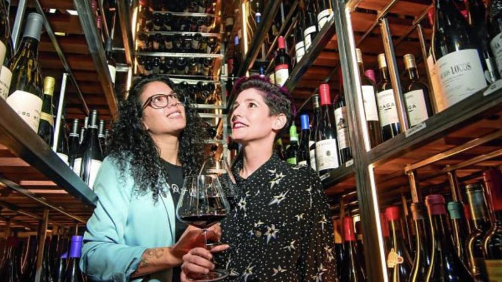 Paula Menéndez y Virginia García