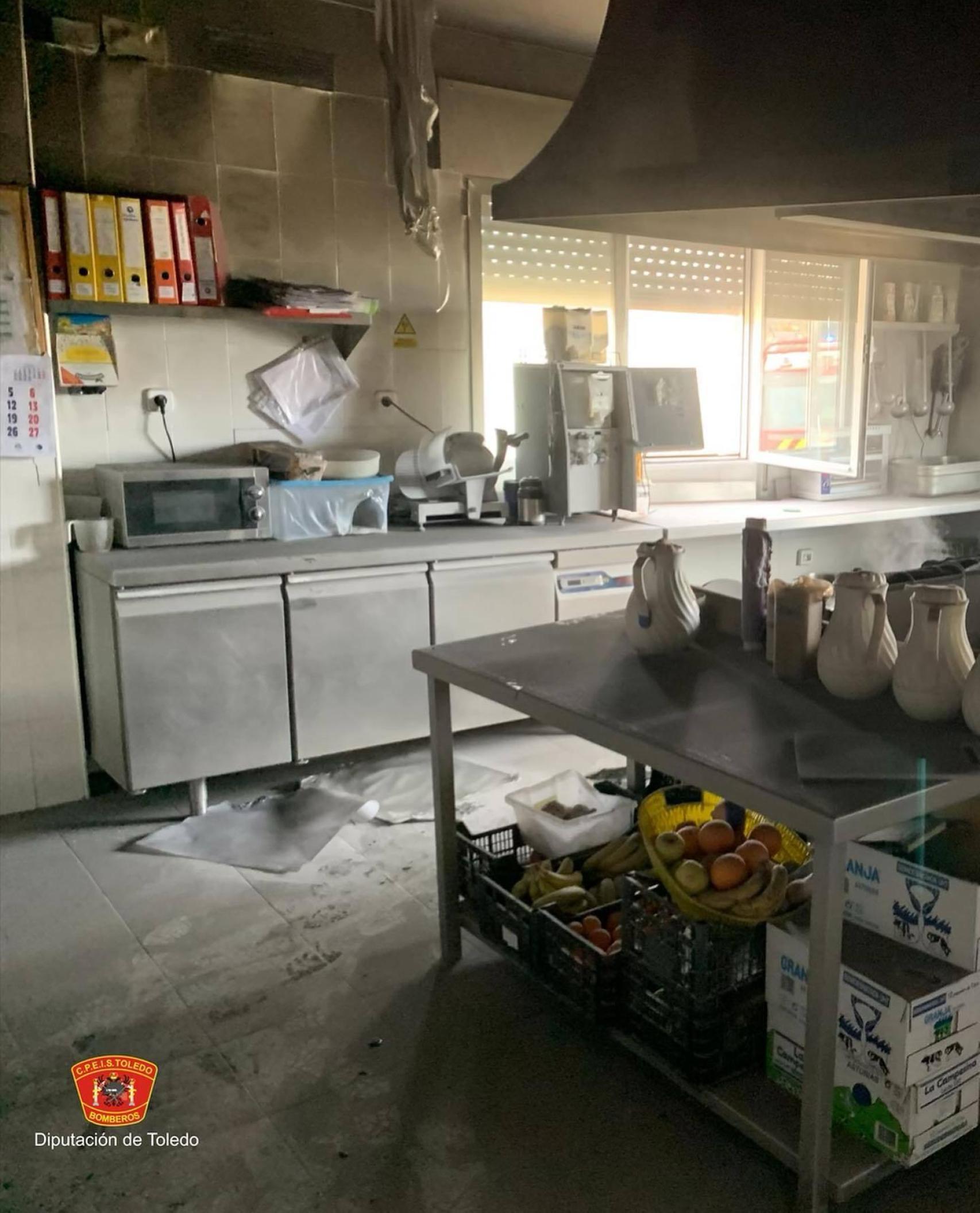 Incendio en la residencia San Roque de Almorox. Foto: Consorcio Provincial de Extinción de Incendios y Salvamentos de Toledo