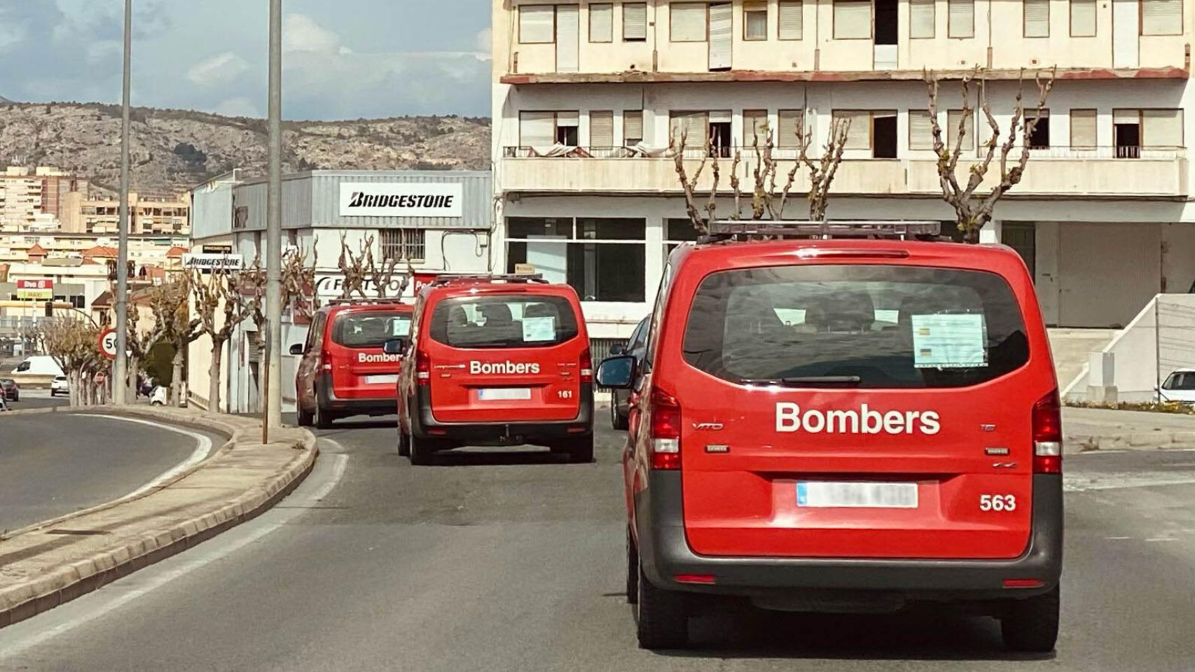 La Diputación de Alicante ha cedido cuatro vehículos de bomberos a la Asociación de Ucranianos de Torrevieja.