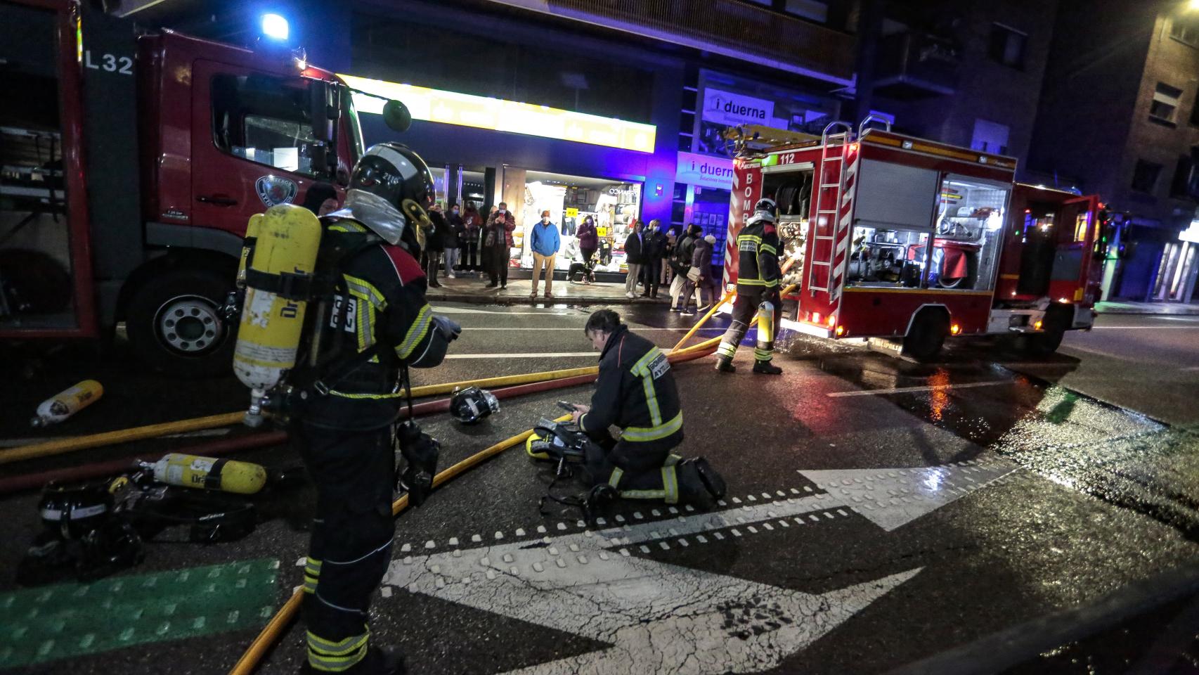 Los Bomberos de León controlan el incendio