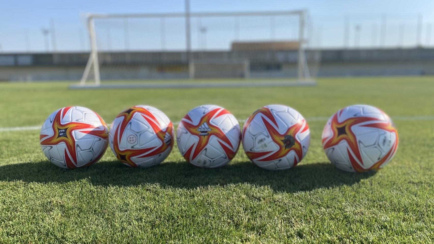La lucha por el Pichichi se aprieta en Tercera División
