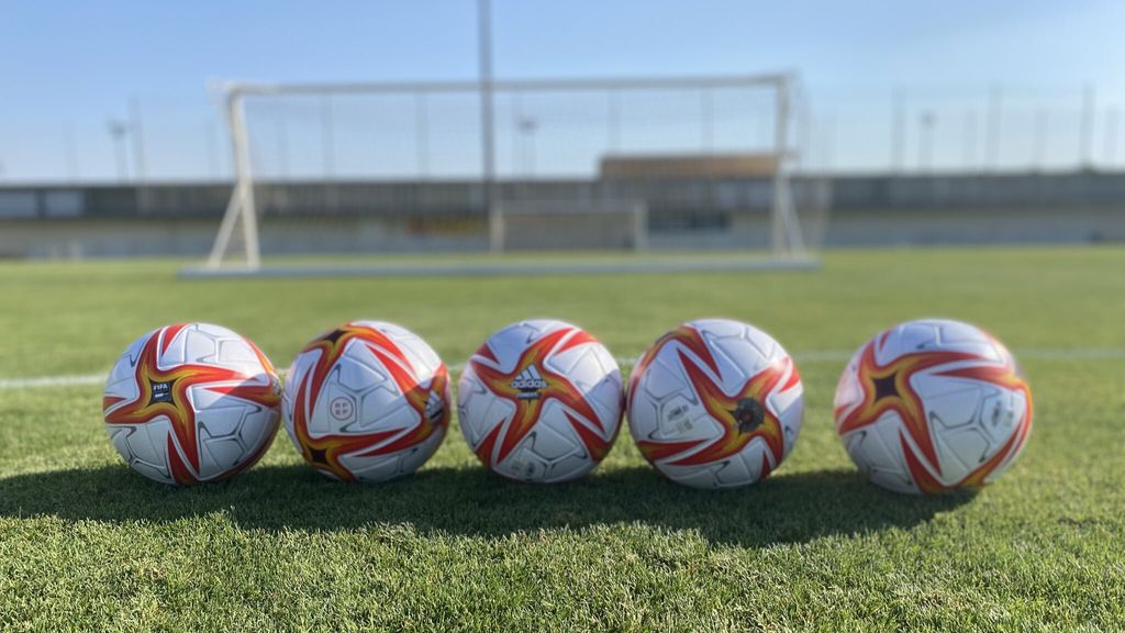 La lucha por el Pichichi se aprieta en Tercera División