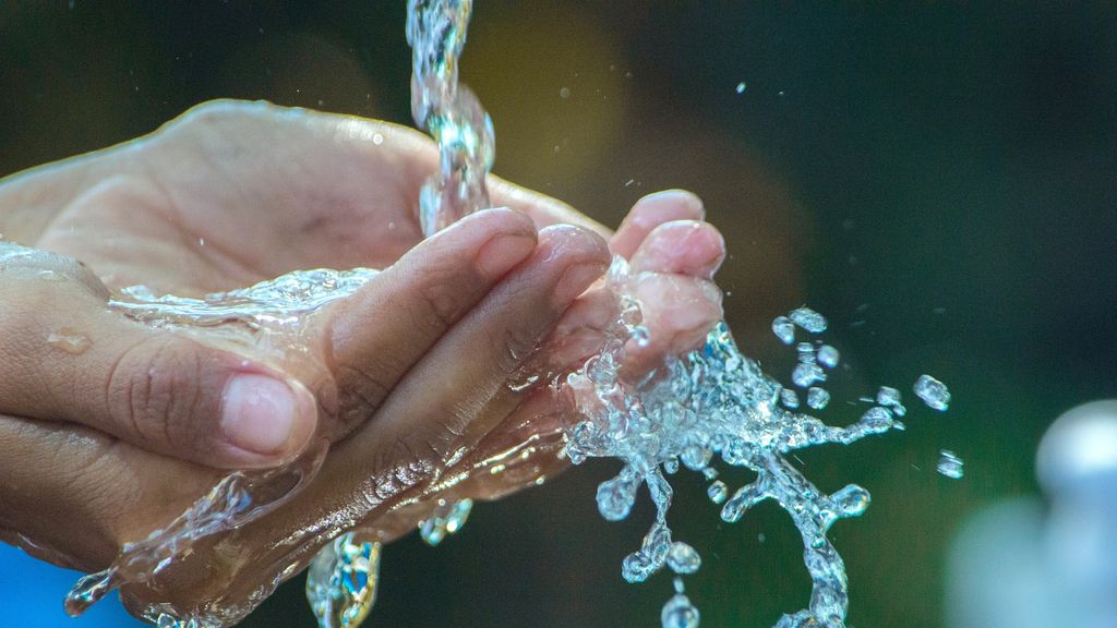 Simplifican los trámites para facilitar la solicitud del fondo social de Aguas de Alicante.
