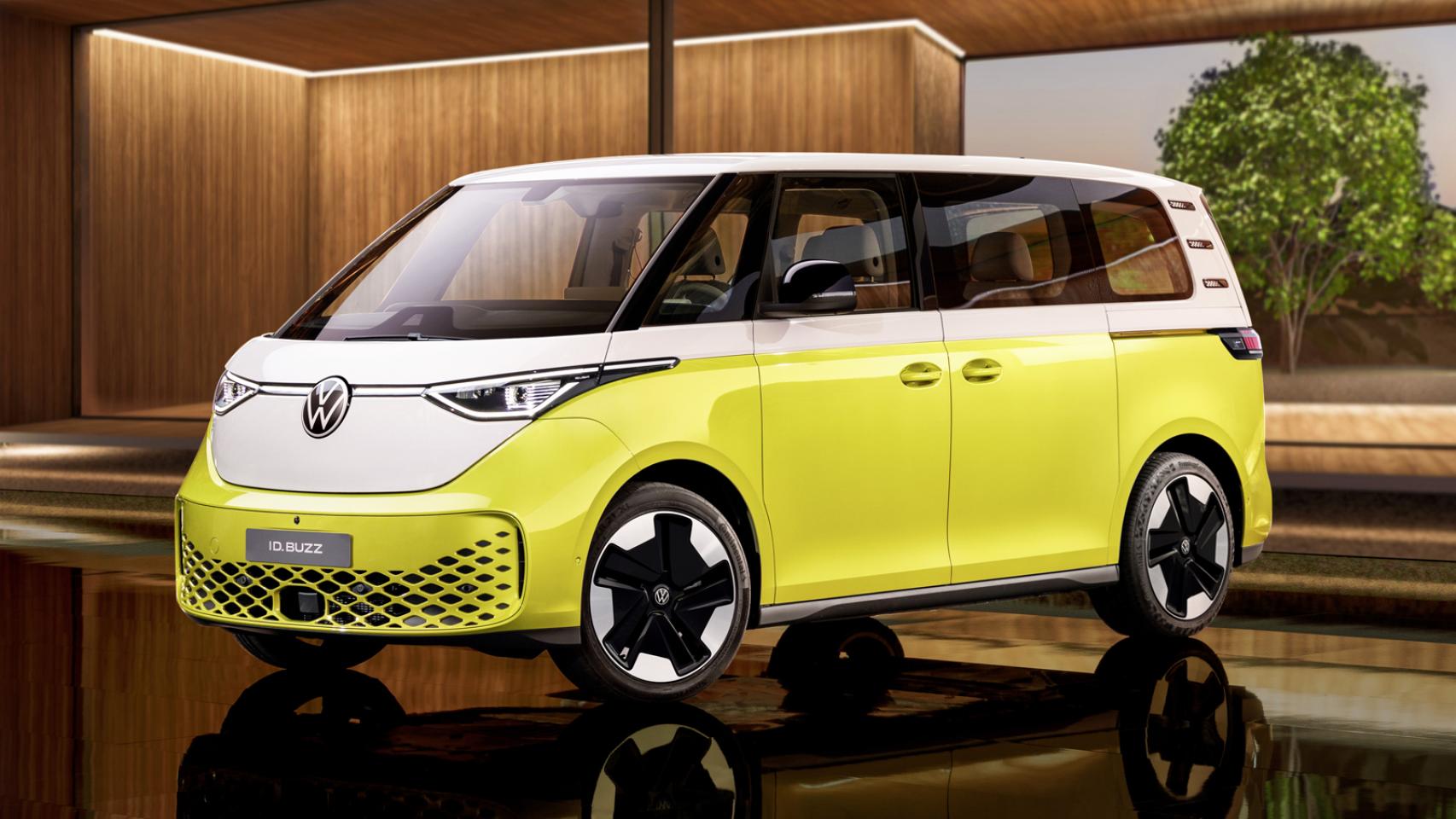 La 'furgo' de 'surferos' de Volkswagen se electrifica: así son los nuevos ID.Buzz e ID.Buzz Cargo
