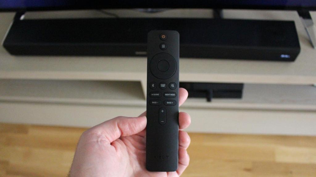 Así es el mando de la Xiaomi Soundbar 3.1ch.