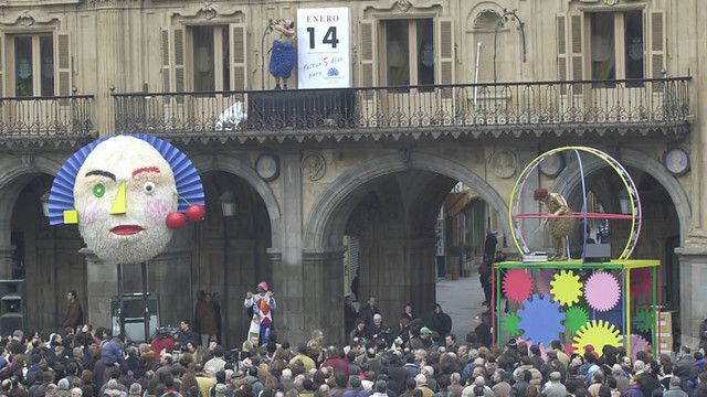El Gran Comediant celebraba en la Plaza Mayor el espectáculo de 'La cuenta atrás',/ Archivo