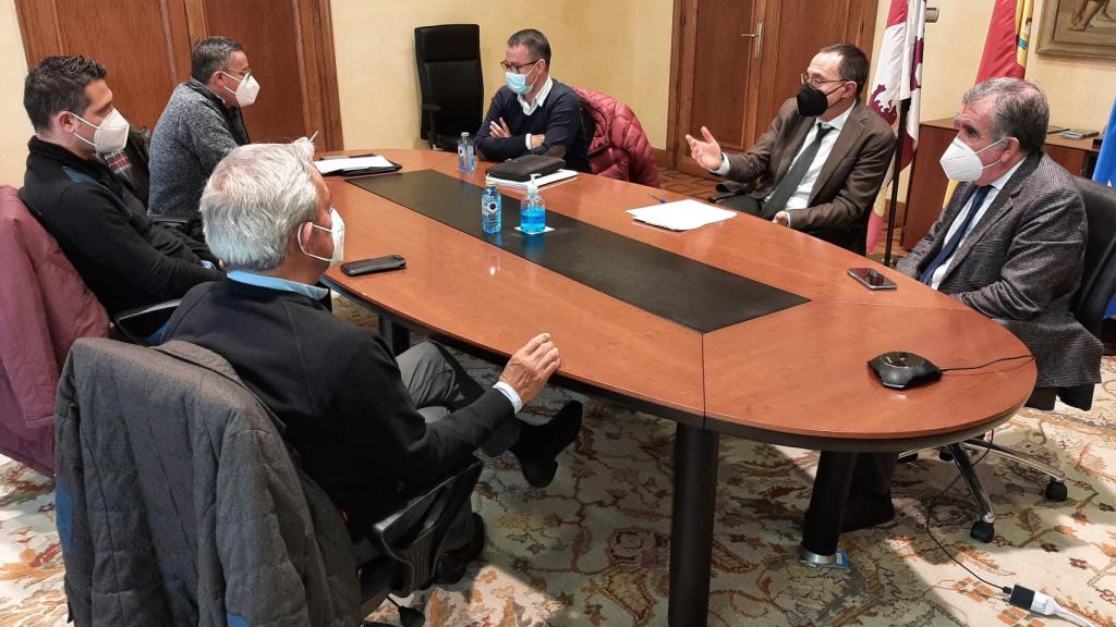 Reunión en la Subdelegación del Gobierno