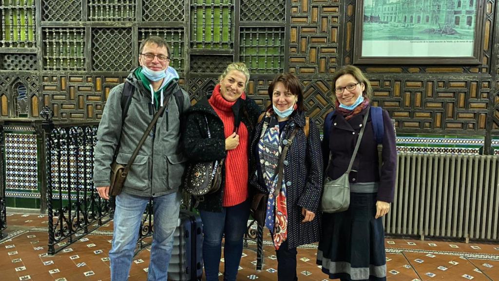 Llegada de los profesores a la estación de tren de Toledo.