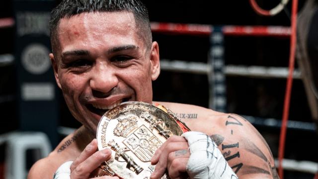 El vallisoletano Salvi Jiménez muerde el cinturón de campeón