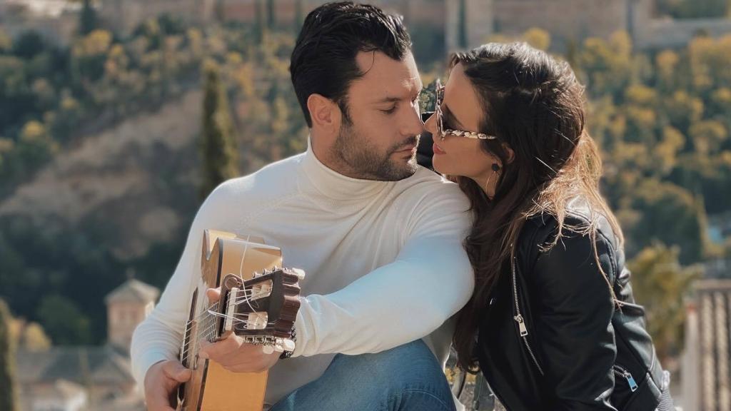 Jorge Pérez  y Alicia Peña en un viaje a Granada.