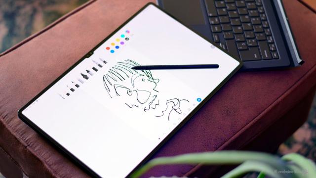 La tablet Samsung Galaxy Tab S8 Ultra la pasamos por el análisis