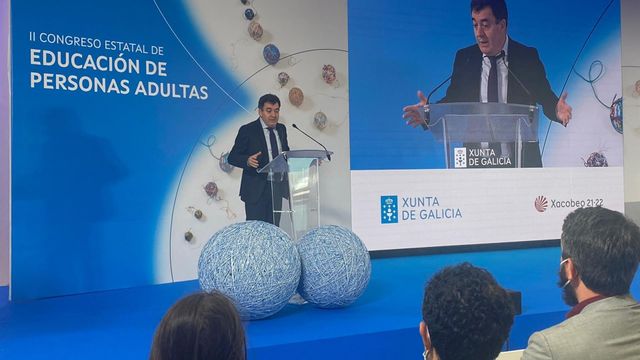 El conselleiro de Educación, Román Rodríguez.