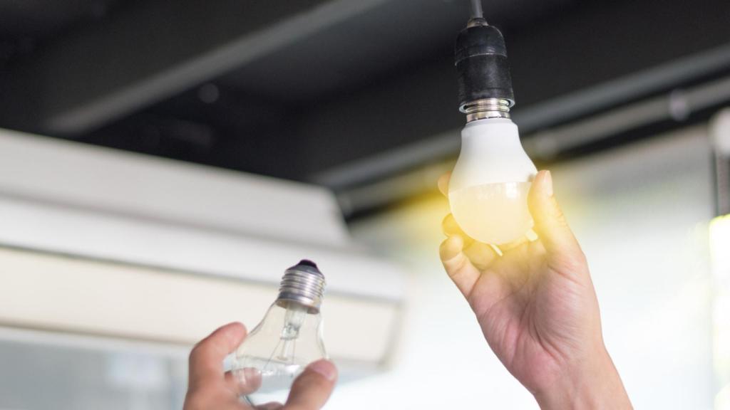El precio de la luz se mantiene estable.
