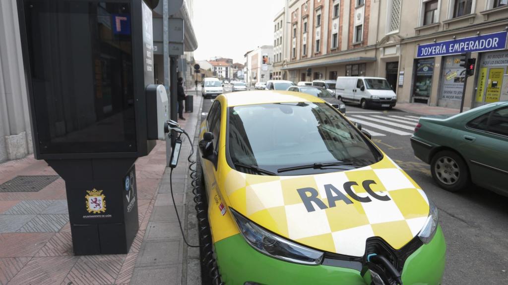 Cargadores de vehículos eléctricos en León / Ical