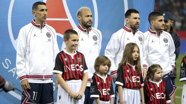 Ángel Di María, Neymar, Leo Messi y Marco Verratti antes de un partido con el PSG