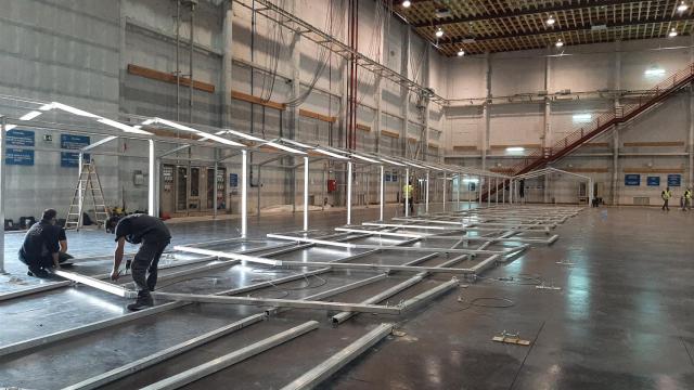 La Generalitat continúa con el acondicionamiento de Ciudad de la Luz para recibir a refugiados ucranianos