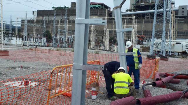 Operarios de Endesa trabajando en Compostilla II