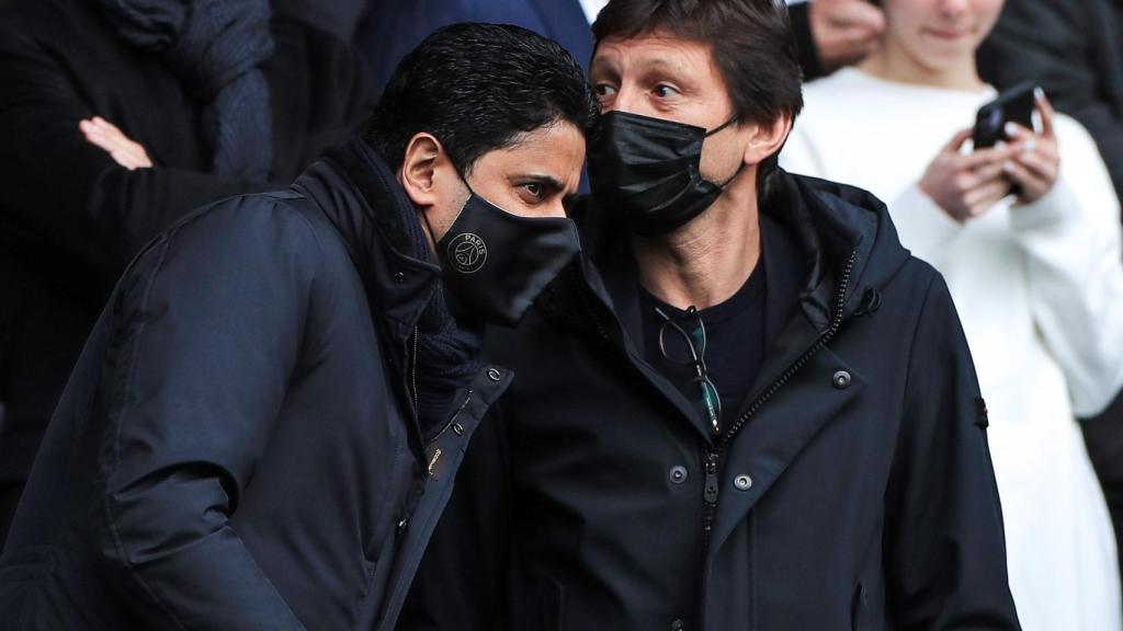 Nasser Al-Khelaifi y Leonardo, en el palco del Parque de los Príncipes.