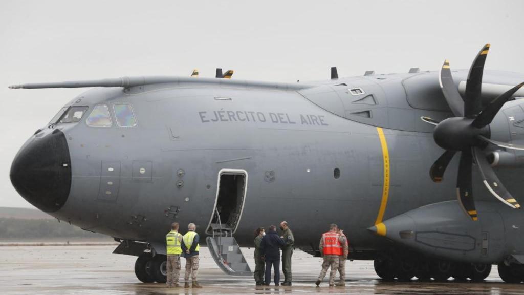 Niños ucranianos enfermos de cáncer  aterrizando en España el pasado viernes.