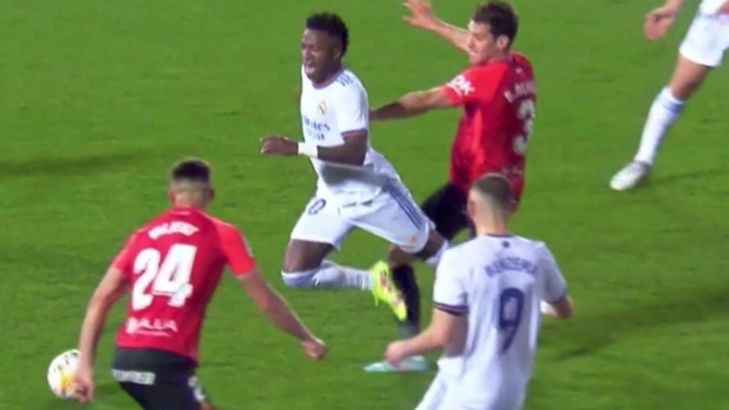 Penalti sobre Vinicius de Pablo Maffeo